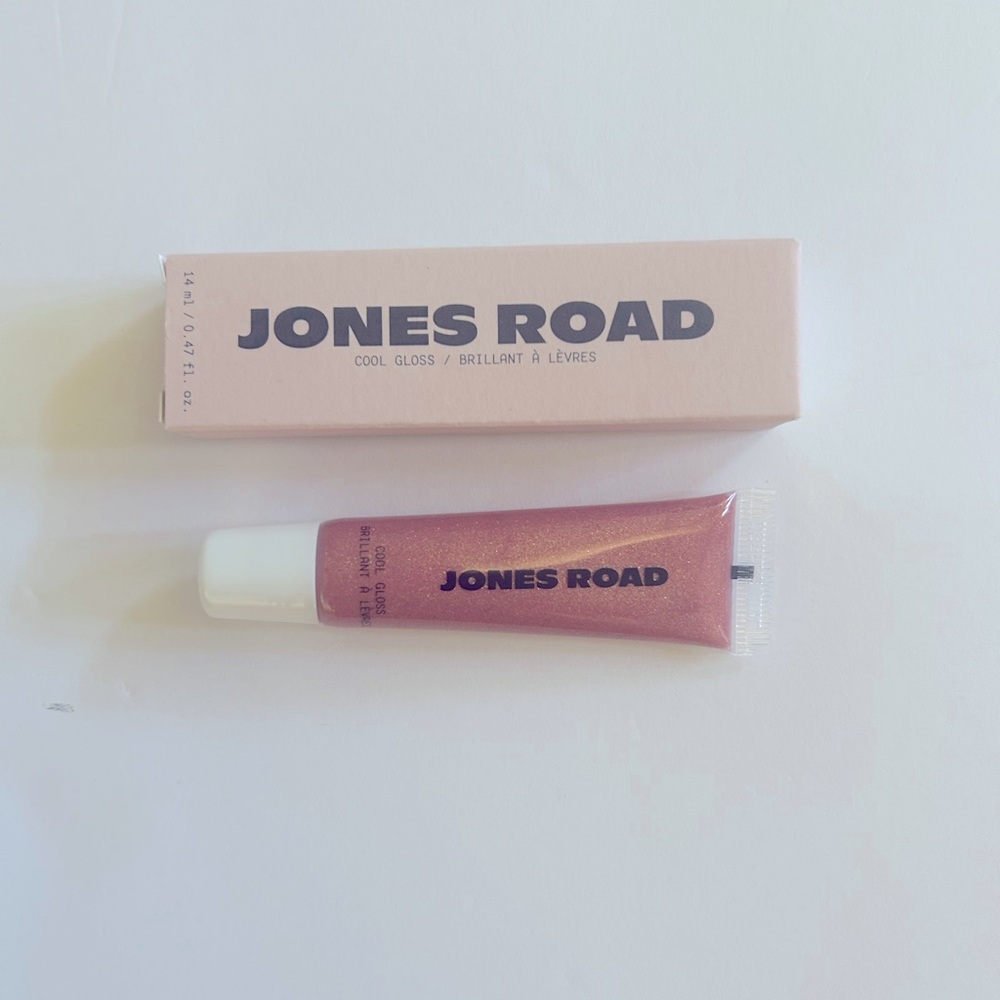 Jones Road lip gloss.